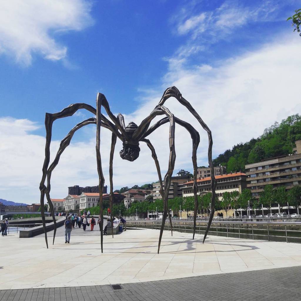 a large sculpture of a spider